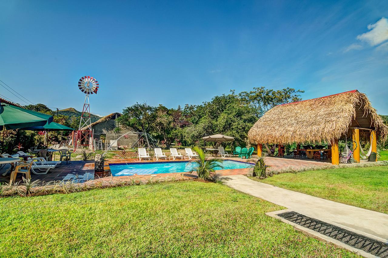 El Valle de Anton Windmill Hostal מראה חיצוני תמונה