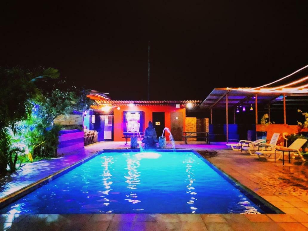 El Valle de Anton Windmill Hostal מראה חיצוני תמונה